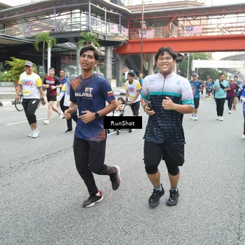 Runner Photo 4603761