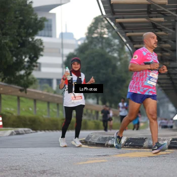 Runner Photo 4603764