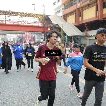 Runner Photo 4603836