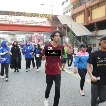 Runner Photo 4603855