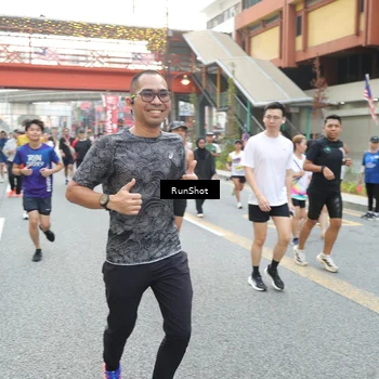 Runner Photo 4603898