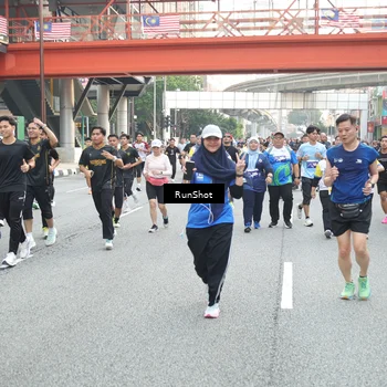 Runner Photo 4603972