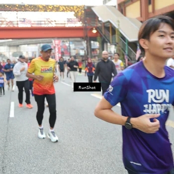 Runner Photo 4604010