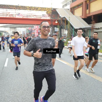 Runner Photo 4604055