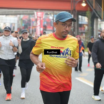 Runner Photo 4604073