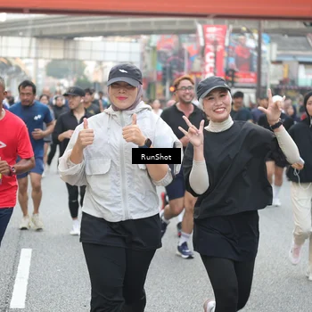 Runner Photo 4604077