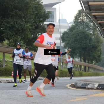 Runner Photo 4604098