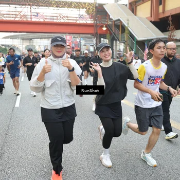 Runner Photo 4604108