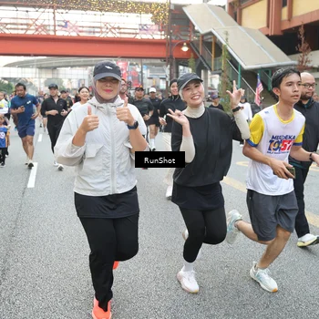 Runner Photo 4604117