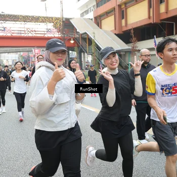 Runner Photo 4604138