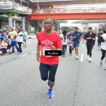 Runner Photo 4604165
