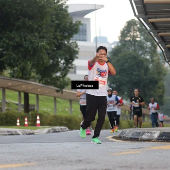Runner Photo 4604192