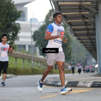 Runner Photo 4604216