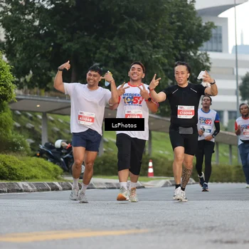 Runner Photo 4604276