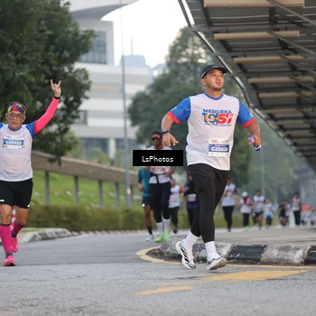 Runner Photo 4604398