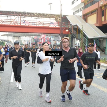 Runner Photo 4604399
