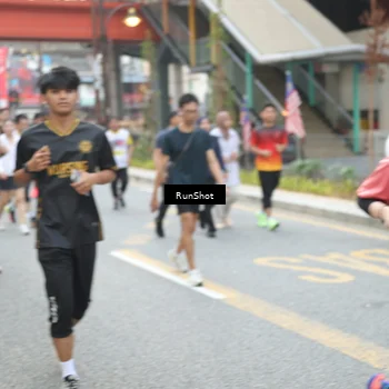 Runner Photo 4604458