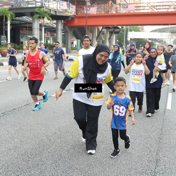 Runner Photo 4604550