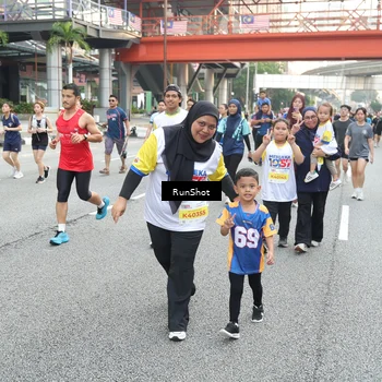 Runner Photo 4604576