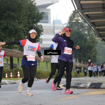 Runner Photo 4604657