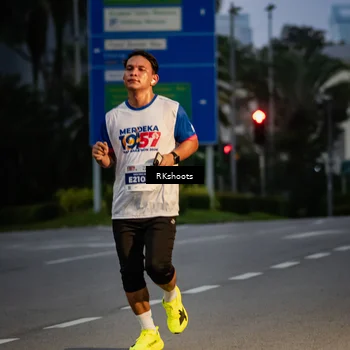 Runner Photo 4604676