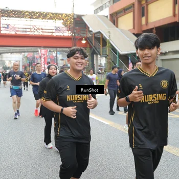 Runner Photo 4604711