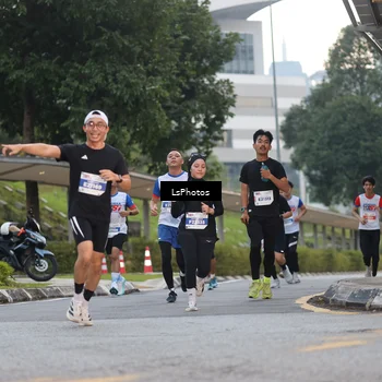 Runner Photo 4604811