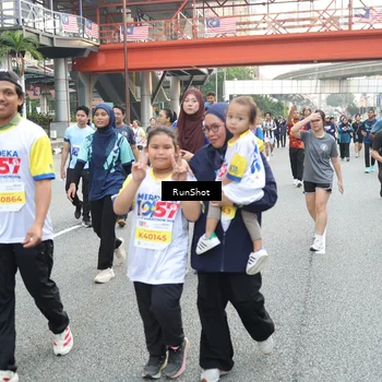 Runner Photo 4604876