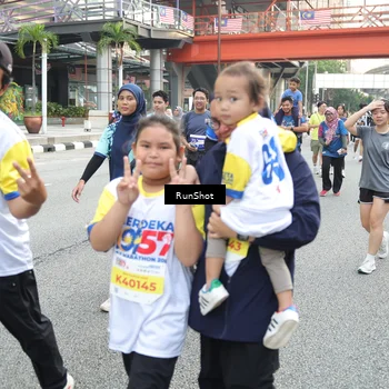Runner Photo 4604964