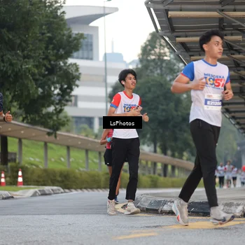 Runner Photo 4604973