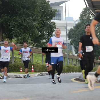 Runner Photo 4604990