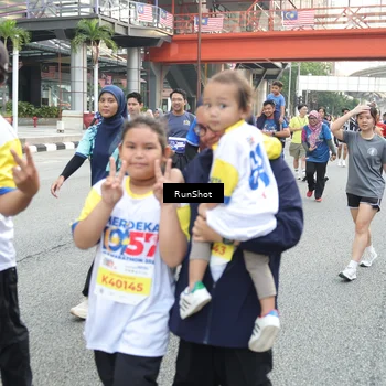 Runner Photo 4604997