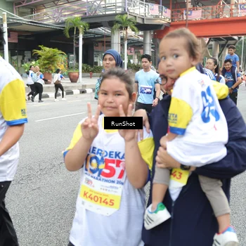 Runner Photo 4605017