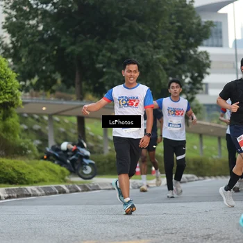 Runner Photo 4605051