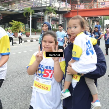 Runner Photo 4605069