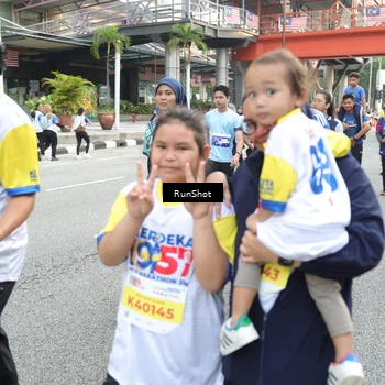 Runner Photo 4605076
