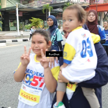 Runner Photo 4605078