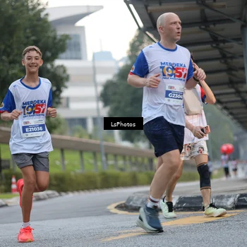 Runner Photo 4605117