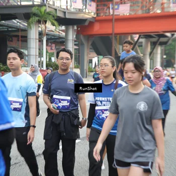 Runner Photo 4605169
