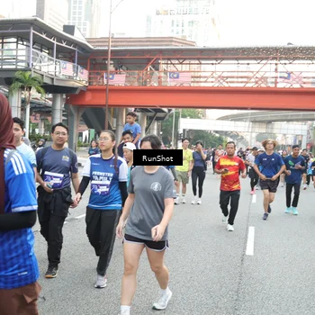 Runner Photo 4605187