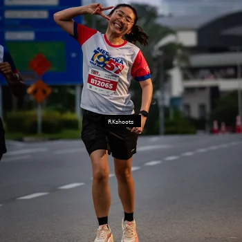 Runner Photo 4605189