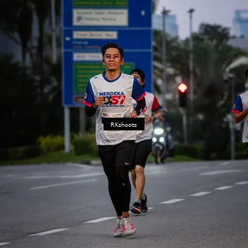 Runner Photo 4605223