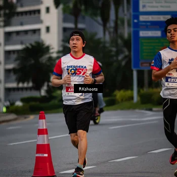 Runner Photo 4605239