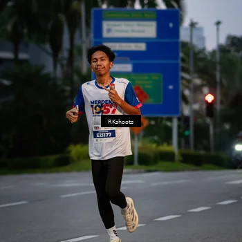 Runner Photo 4605240