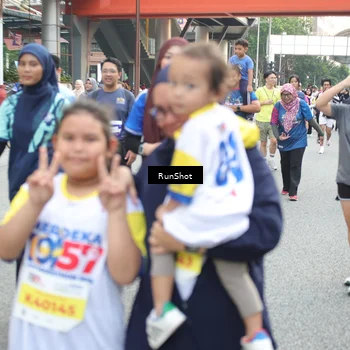 Runner Photo 4605279