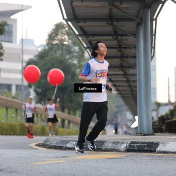 Runner Photo 4605294