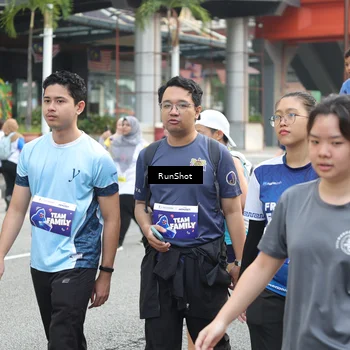 Runner Photo 4605316