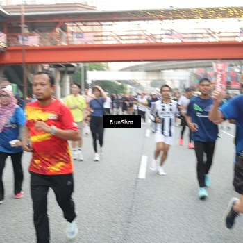 Runner Photo 4605344