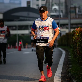 Runner Photo 4605345