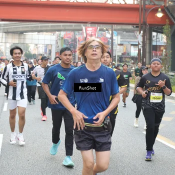 Runner Photo 4605359